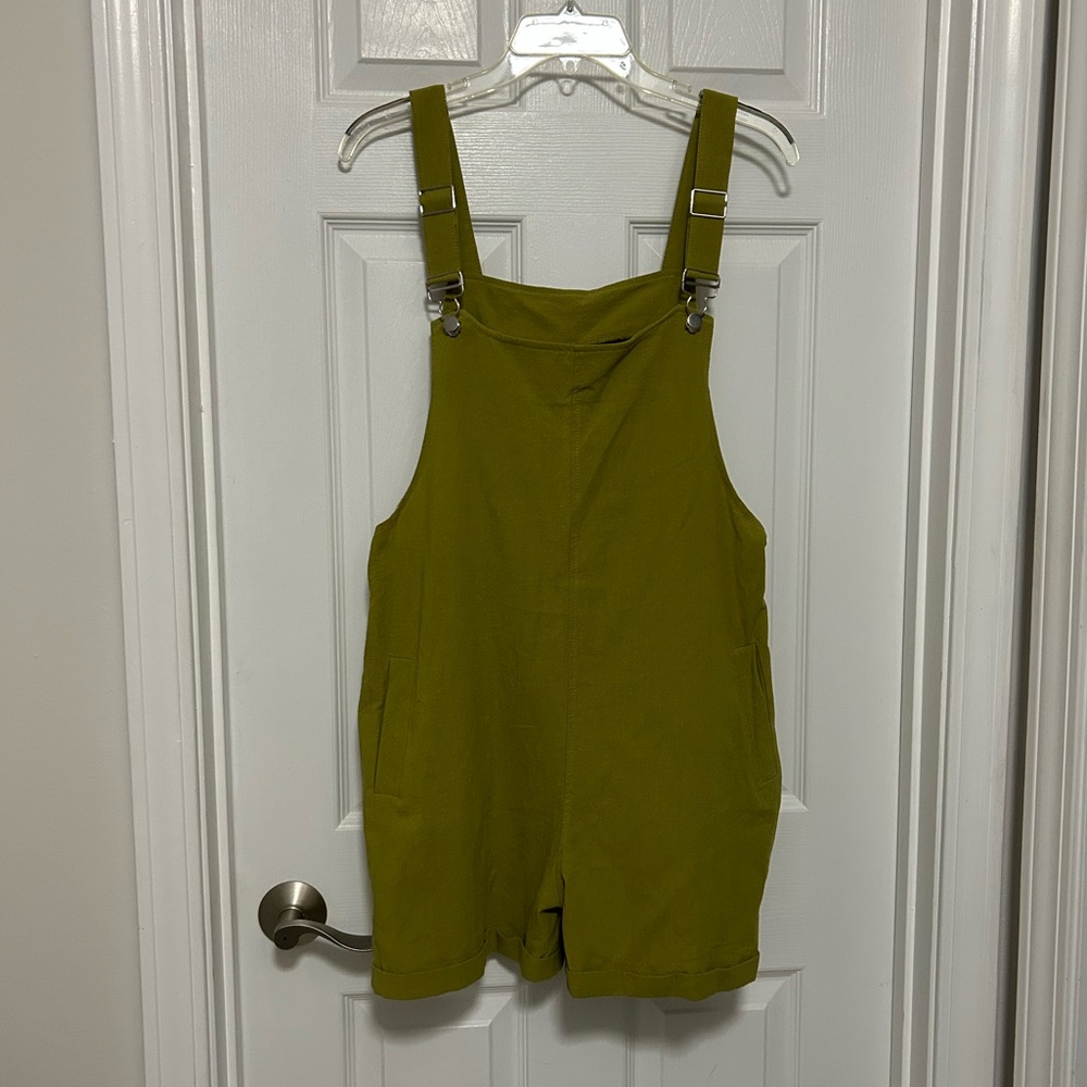 Sz M Olive Green Overalls